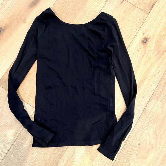 Intimately Free People deep V back shirt, M/L - Picture 2 of 3